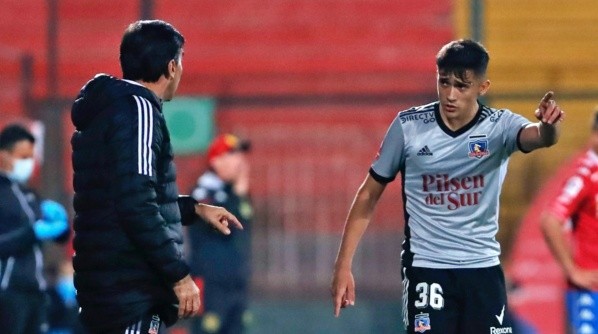 Gustavo Quinteros tendrá una importante charla con Pablo Solari. | Foto: Agencia UNO.