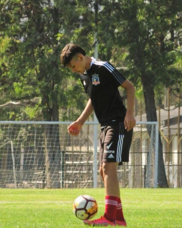 Juan Solari en Colo Colo. Foto: Sebastián Fuica