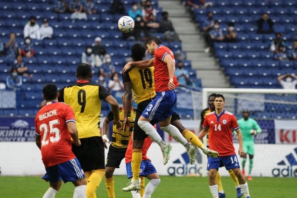 La Roja cerró su gira por Asia sin niguna victoria y sin convertir un solo gol. | Foto: Getty Images.