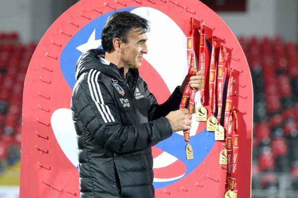 Gustavo Quinteros comanda al Colo Colo campeón de la Copa Chile | Imagen: Agencia Uno