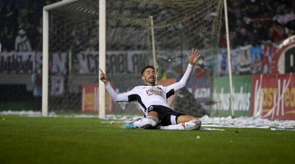 Juan Martín Lucero fue la figura de Colo Colo ante Deportes Temuco. | Imagen: Agencia Uno