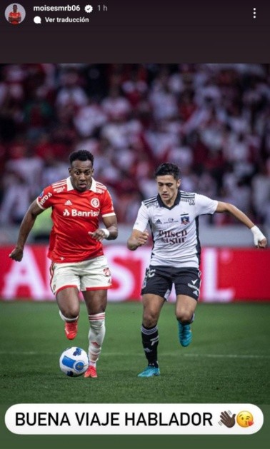 Moisés le toca la oreja a Pablo Solari | Imagen: Instagram