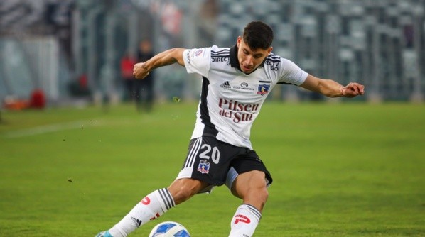 Alexander Oroz se ganó la titularidad en Colo Colo | Imagen: Agencia Uno