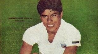 Humberto Cruz jugó varios Superclásicos en la década de los sesenta. | Foto: Archivo.