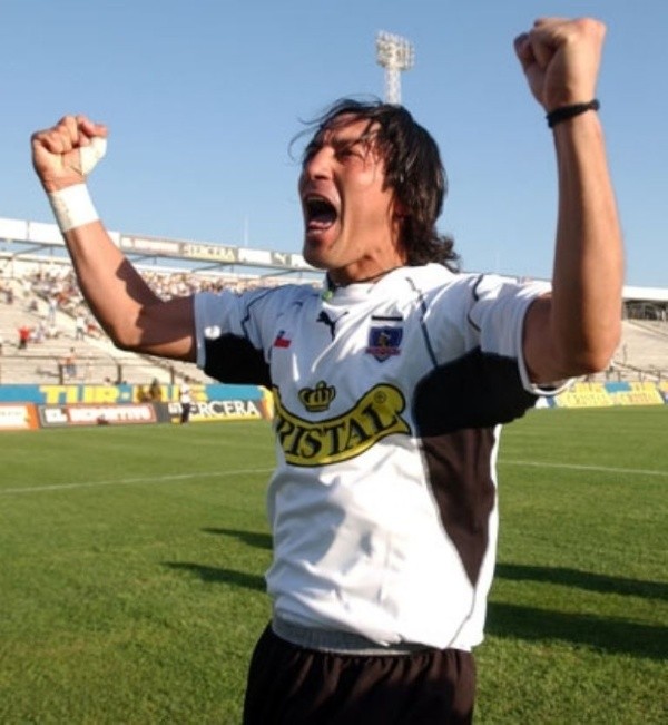 Iván Zamorano defendió la camiseta de Colo Colo en el año 2003 | Imagen archivo