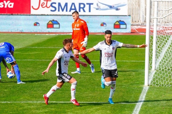 Colo Colo ya tenía una pequeña ventaja sobre la U antes de este gol de Lucero. | Foto: Guillermo Salazar.