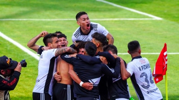 Colo Colo se mantiene puntero en el Campeonato Nacional | Imagen: Guille Salazar