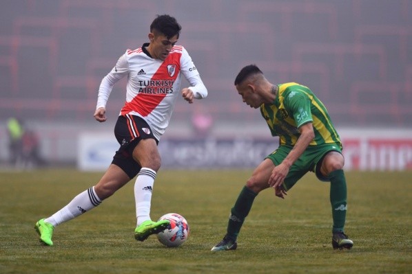 Pablo Solari asoma como titular ante Independiente por la fecha 12 de la Liga de Argentina. Fuente: Getty Images.