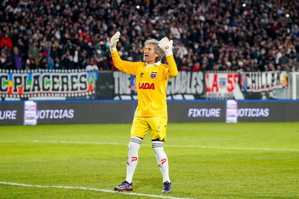 Daniel Morón vuelve a vestirse de corto para cumplir el sueño de un hincha. Fuente: Guillermo Salazar.