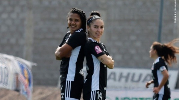 Ysaura Viso y Javiera Grez celebrando en Colo Colo | Imagen: Colo Colo oficial