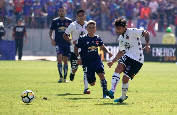 Jorge Valdivia siempre fue una de las buenas figuras albas en los Superclásicos que jugó ante la U. | Foto: Agencia UNO.