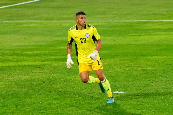 Brayan Cortés es hoy por hoy el número uno para Eduardo Berizzo en el arco de la selección chilena. | Foto: Guillermo Salazar.