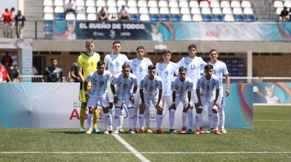 La Selección Argentina solo tiene una bandera en el pecho | Imagen: Panam Sports