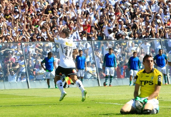 Felipe Flores anotó el gol del triunfo para sellar el título en el Clausura 2014. | Foto: Agencia UNO.