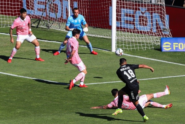 Sebastián Pérez ha disputado 57 partidos y ha recibido 81 goles. | Foto: Agencia UNO.