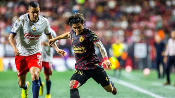 Joaquín Montecinos habría comenzado gestiones para acercarse a Colo Colo | Imagen: Getty