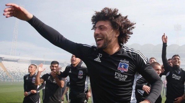 Maximiliano Falcón se empapó de lo que es Colo Colo | Imagen: Colo Colo