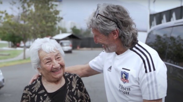 Nelly Iturra no contuvo la emoción tras conocer a Daniel Morón | Imagen: Captura