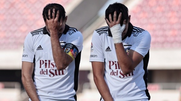 Gabriel Suazo y Pablo Solari festejando un gol por Colo Colo | Imagen: Agencia Uno