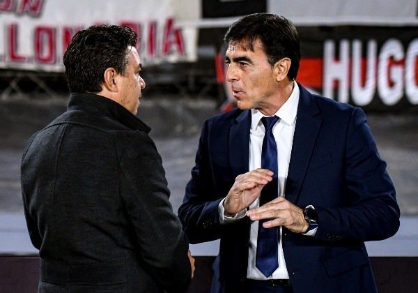 Gustavo Quinteros apostará por su mejor contingente para enfrentar al River Plate de Marcelo Gallardo. | Foto: Getty Images.