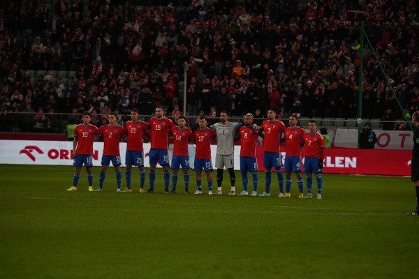 Los once de Chile que iniciaron jugando ante Polonia. | Foto: Vicente Aránguiz / RedGol