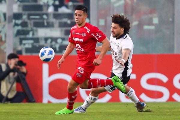 Matías Moya llegará para ser alternativa en la zona que dejó vacante Gabriel Costa. / FOTO: Agencia Uno