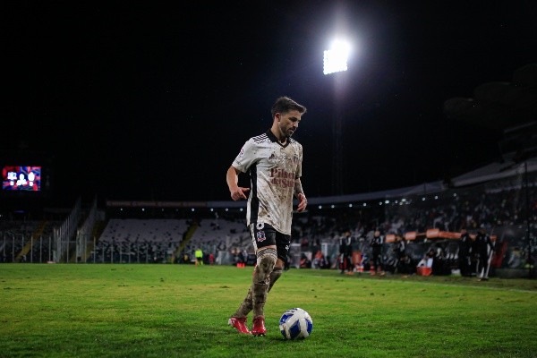 Gabriel Costa dejó de ser jugador Colo Colo tras no renovar su vínculo. / FOTO: Agencia Uno