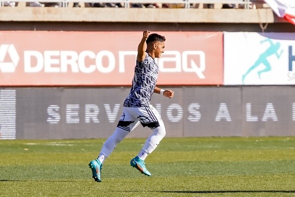 Jordhy abrió el camino de la goleada de Colo Colo / FOTO: Guillermo Salazar