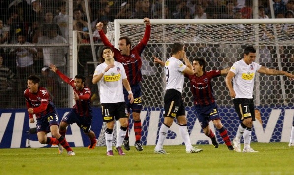 Colo Colo quedó desaprovechó un 2 a 0 y quedó eliminado ante Cerro Porteño | Imagen: Agencia Uno